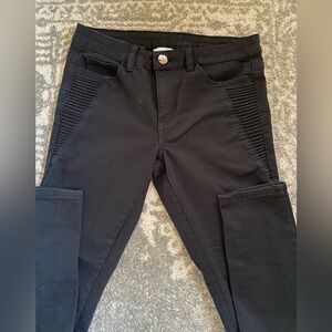 Calvin Klein blk skinny jeans size 4